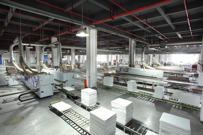 探廠麗博 | 三年生產(chǎn)交付無(wú)逾期 創(chuàng)造行業(yè)奇跡 麗博到底憑什么